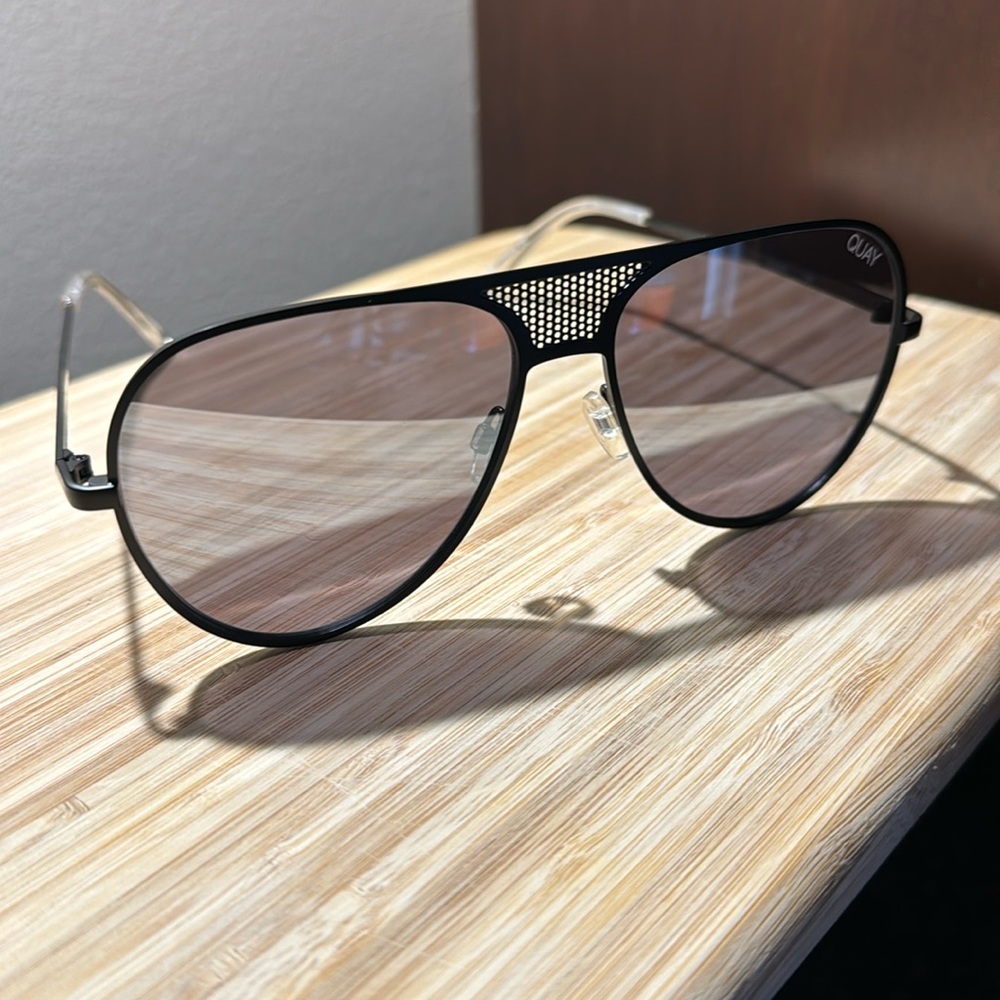Quay Iconic sunglasses